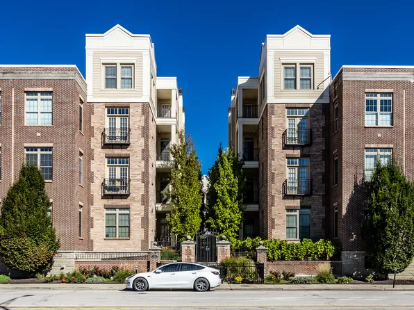 450 E Ohio St APT 309, Indianapolis, IN 46204