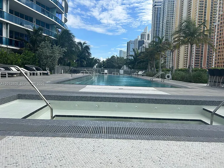 17550 Collins Ave #1204 — Photo 47
