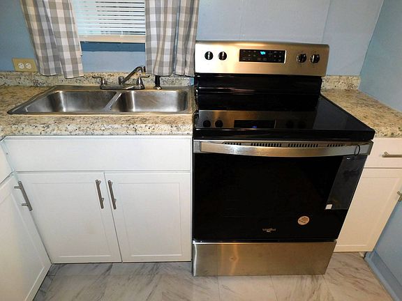 5th image of 39409 Tabetha Dr