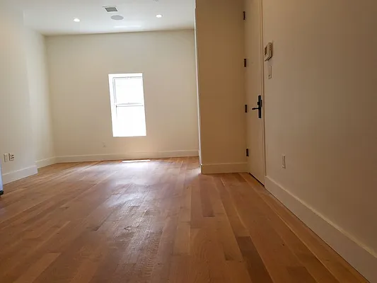 Rented by Halcyon Management Group LLC | media 26