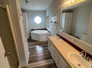 4788 Yellow Water Rd, Jacksonville, FL 32234