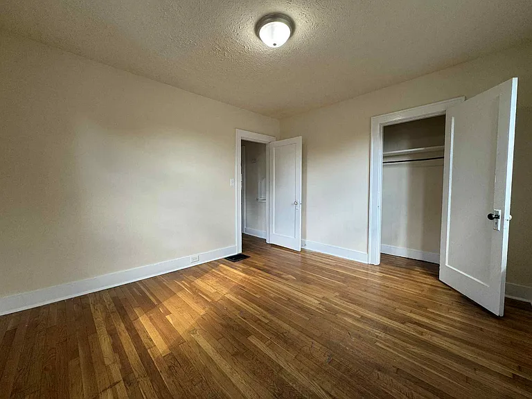 1611 Nutwood St #1 — Photo 16