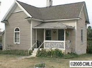 306 Golf St, Charlotte, NC 28208