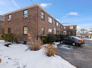 230 Washington St APT H, Marblehead, MA 01945