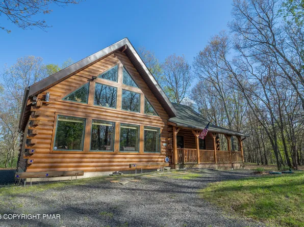 1160 Bluebird Ln, Bushkill, PA 18324