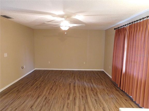 4th image of 6823 Friendship Dr