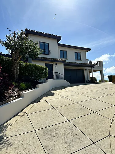 561 Silverado Dr Photo 1