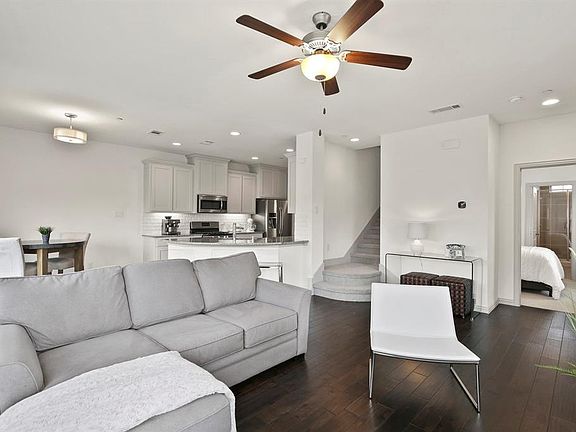 5th image of 2301 Cortellia St