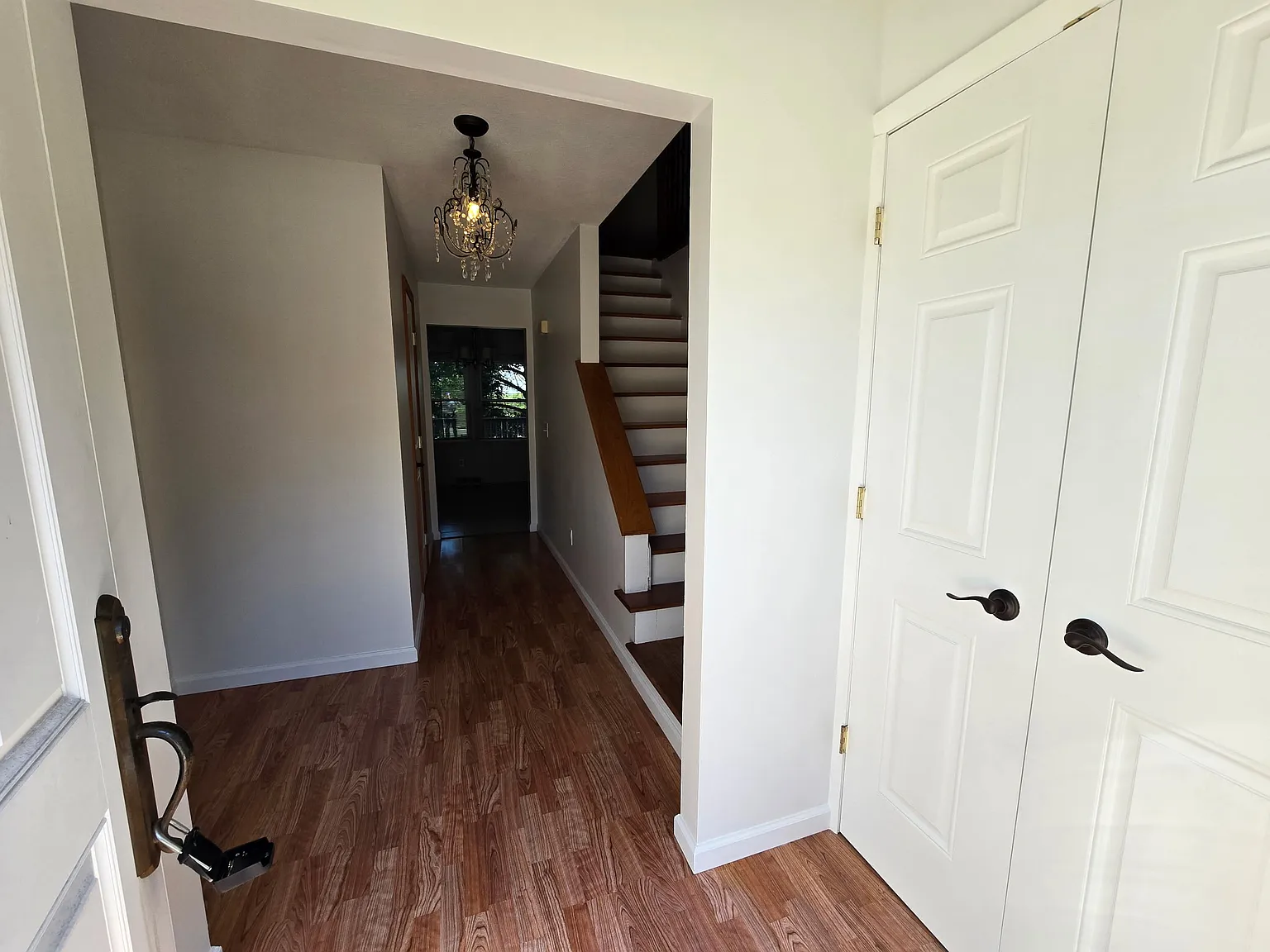 1276 N Howell Drive - 1 — Photo 2