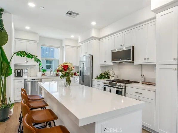 52 Juniper Dr, Ladera Ranch, CA 92694