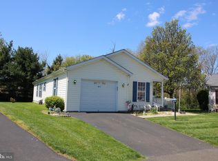 2044 Highland Ct #2044, North Wales, PA