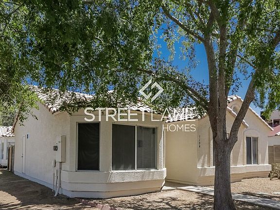 2nd image of 8520 W Palm Ln Unit 1104