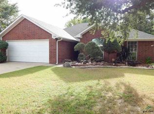308 Willow Rd, Bullard, TX 75757