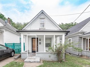 2811 Burgess Ln, Saint Louis, MO 63143