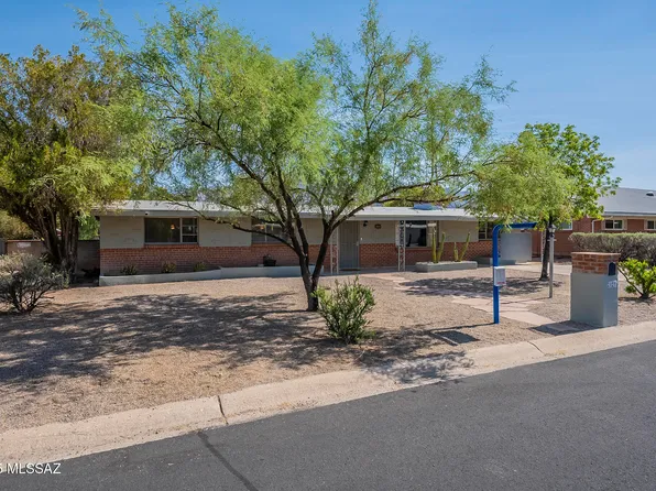 2821 E Greenlee St, Tucson, AZ 85716