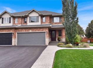546 Sandcherry Dr, Burlington, ON L7T4L6