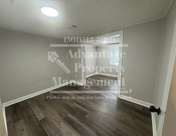 1519 Phyllis St — Photo 10