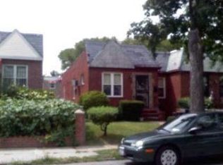 5150 Gorsline St, Elmhurst, NY 11373