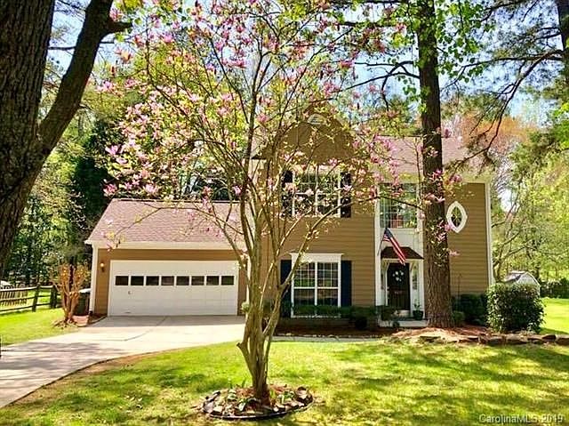 1st image of 3113 Crescent Knoll Dr