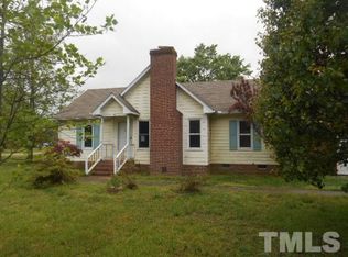 461 Government Rd, Clayton, NC 27520