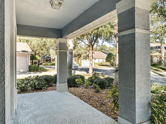 3rd image of 9 Pine Harbor Dr