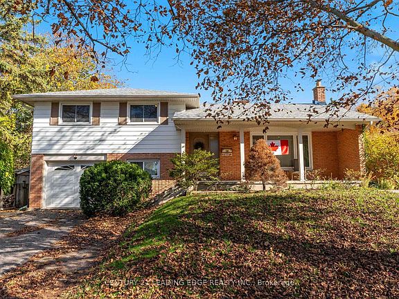 3rd image of 45 Bayview Dr