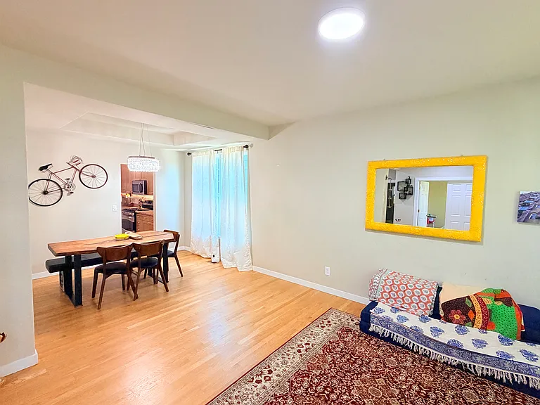 1938 NE Killian Ln — Photo 6