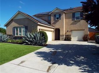 1194 W Muir Way, Hanford, CA 93230