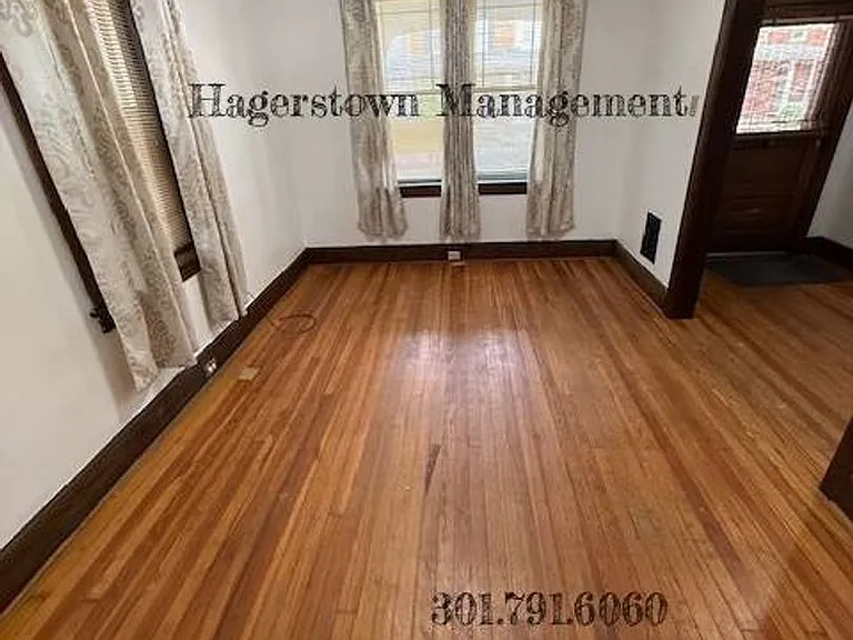 109 Fairground Ave — Photo 8