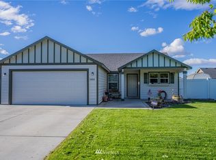 1408 E Megan Dr, Moses Lake, WA