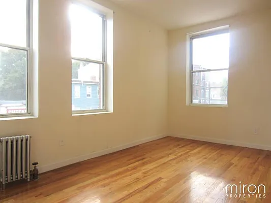 Rented by Miron Properties | media 16