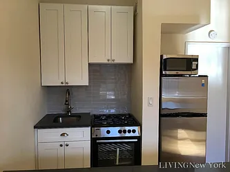 Rented by Living New York