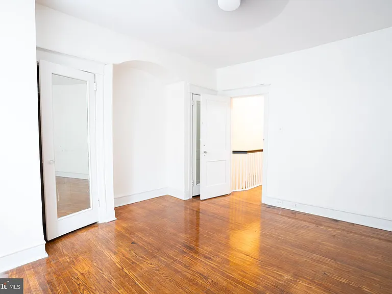 5453 W Montgomery Ave — Photo 24