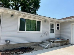 402 Ann St, Mason, MI 48854