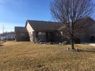 2917 S Wind Chime Cir, Greenwood, IN 46143