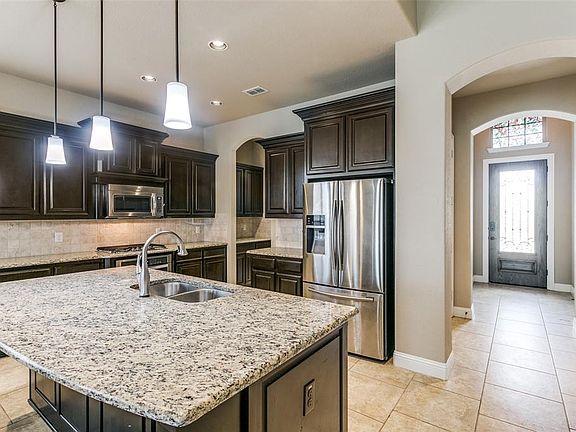3rd image of 12909 Oakvale Trl
