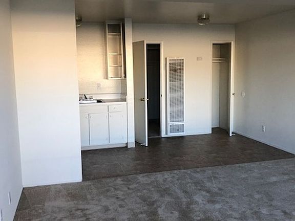 4th image of 1756 Broadway St APT 12