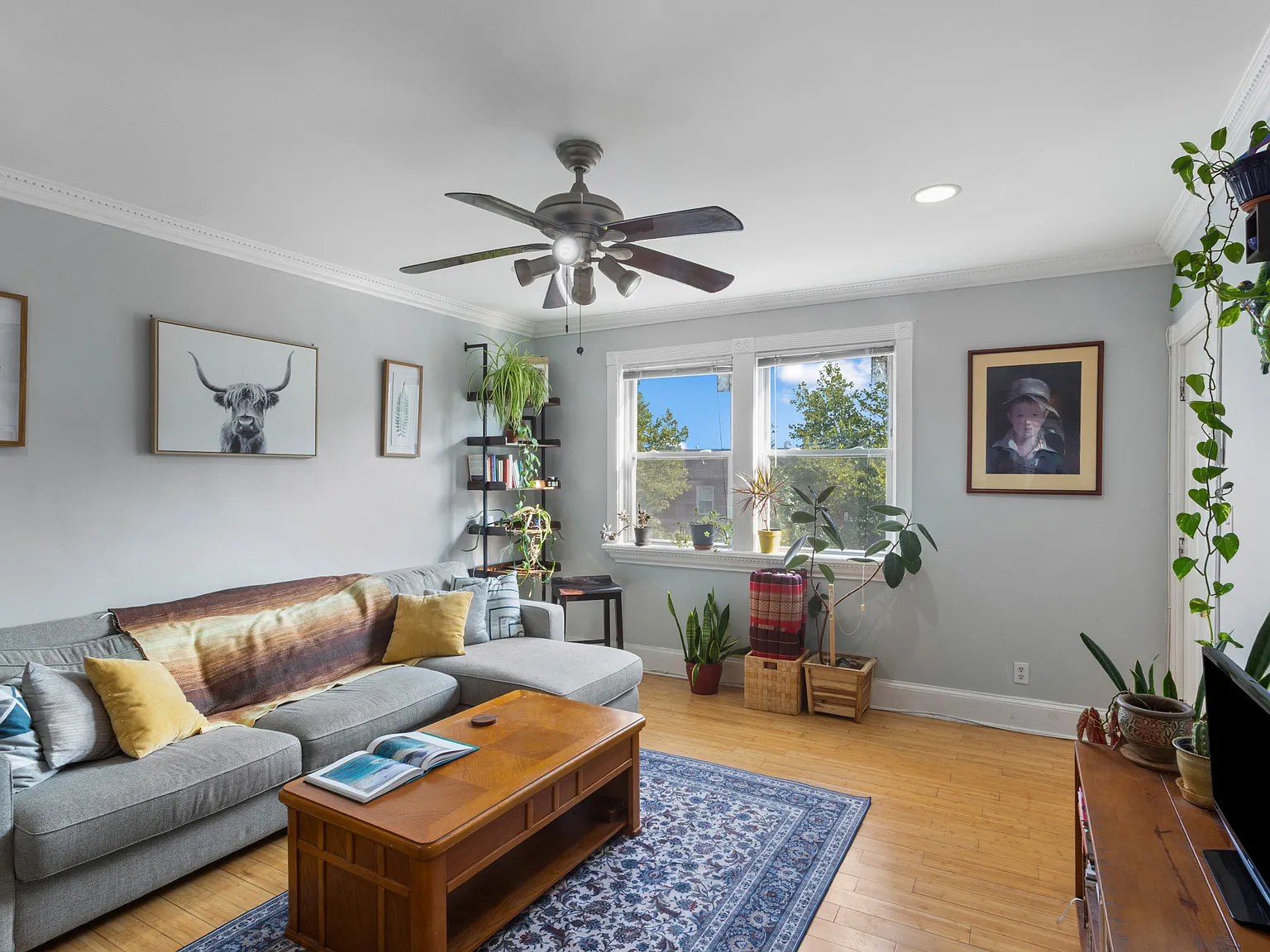 2 bed, 756 sqft, $2,225 — Photo 4