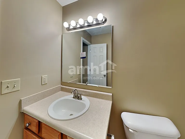 5824 Twin Rivers Ln — Photo 10