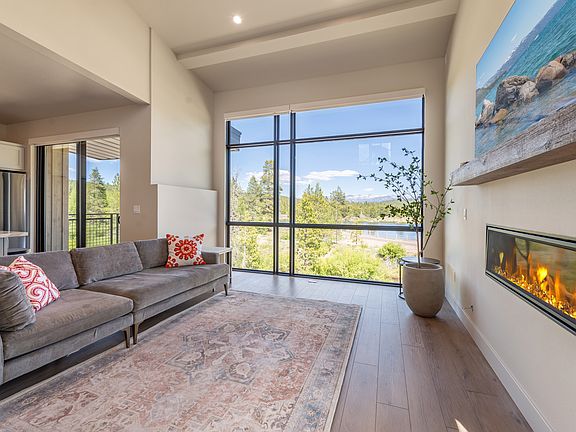 2nd image of 13299 Cold Creek Cir
