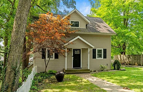 585 Eighty Lane Lake James Photo 1