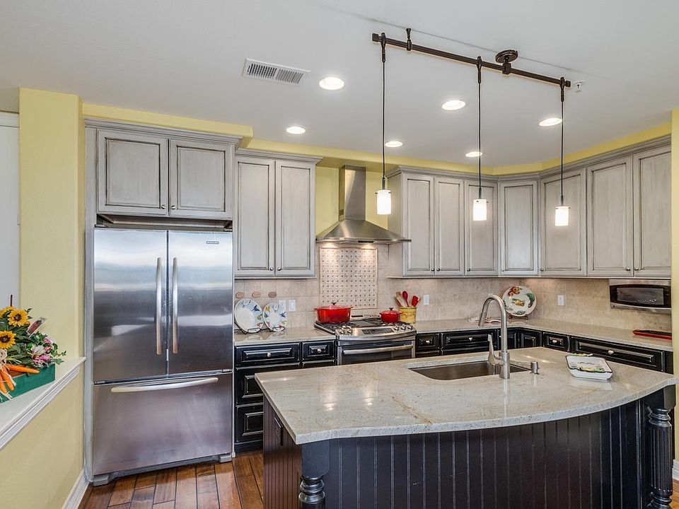 1st image of 5592 S Nevada St Unit 305