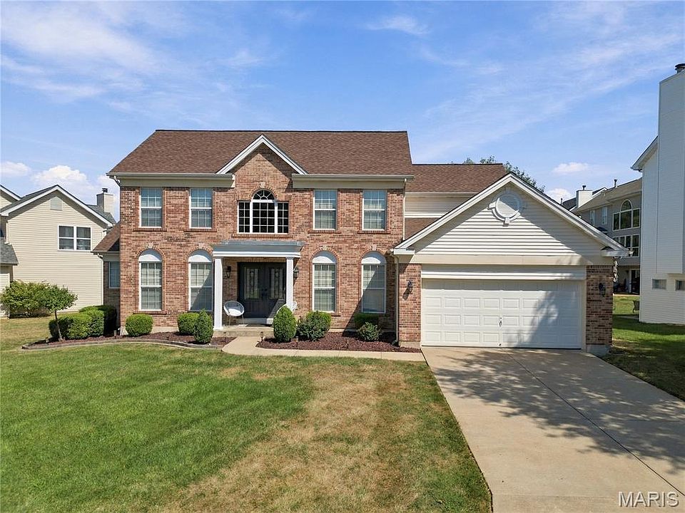 1st image of 4 Crooked Stick Ct