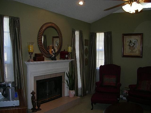 2nd image of 3169 Lookout Trl