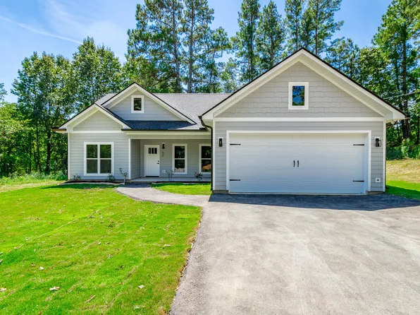 50 Tommy Ln, Rossville, GA 30741