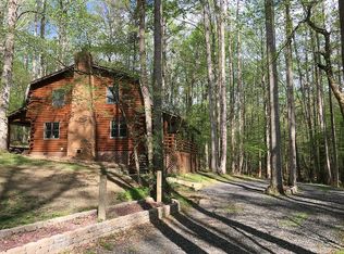 1199 River Run Dr, Hartfield, VA 23071