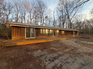 6504 Oak Dr, Harrison, TN 37341