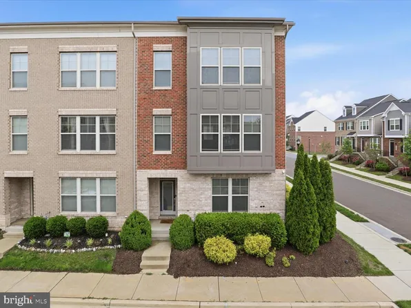 10601 Eastland Cir, Upper Marlboro, MD 20772