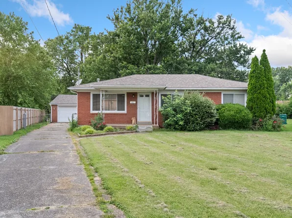 5411 Fennel Ct, Louisville, KY 40258