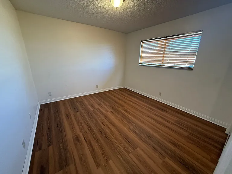 20788 Thunderbird Rd — Photo 6